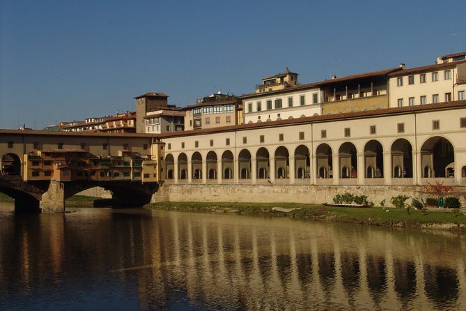 Skip the Line: Small Group Uffizi Masterclass by an Art Expert - Logistics and Accessibility