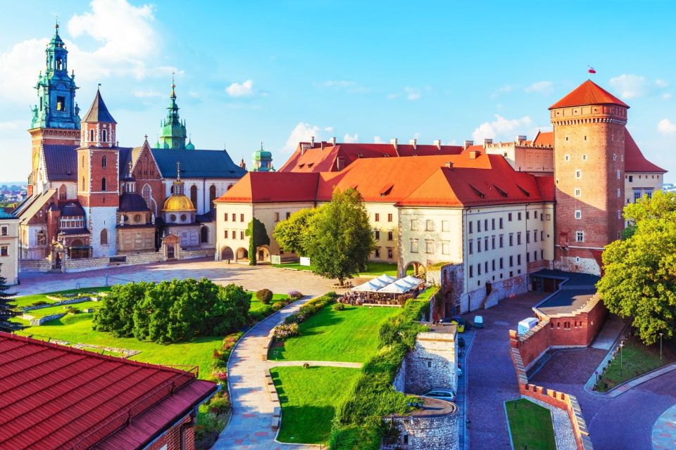 Skip-the-Line Wawel Castle Chambers Private Tour - Inclusions