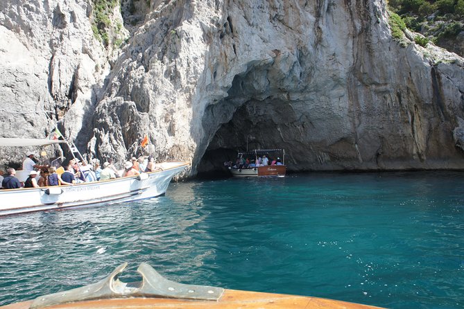 Small Group Capri Full Day Boat Tour From Positano With Drinks - Reviews