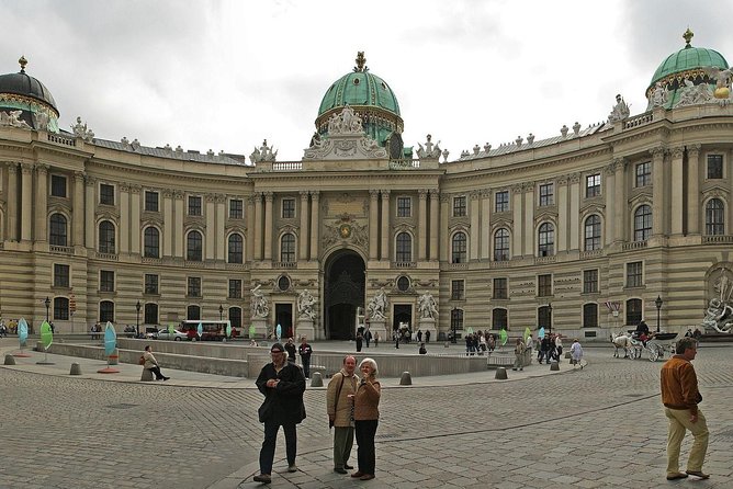 Small-Group History Walking Tour in Vienna: The City of Many Pasts - Customer Experiences and Host Responses