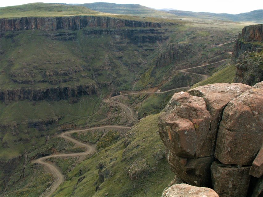 South Africa: 2-Day Lesotho Pony Trek & 4x4 Sani Pass Ride - Full Description