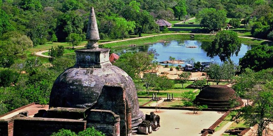 Sri Lanka's Ancient Wonders: Sigiriya Rock and Polonnaruwa - Cultural Significance of Sigiriya