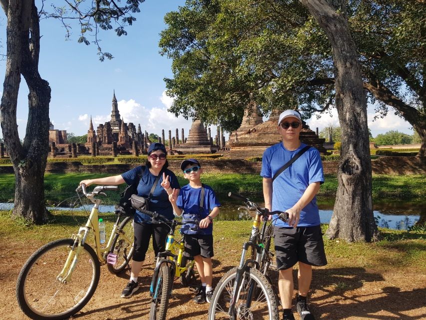 Sukhothai: Full-Day Historical Park Cycling Tour With Lunch - Experience Highlights
