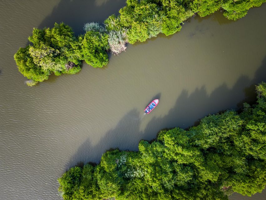 Sunrise Kayaking on the Negombo Lagoon - Activity Description