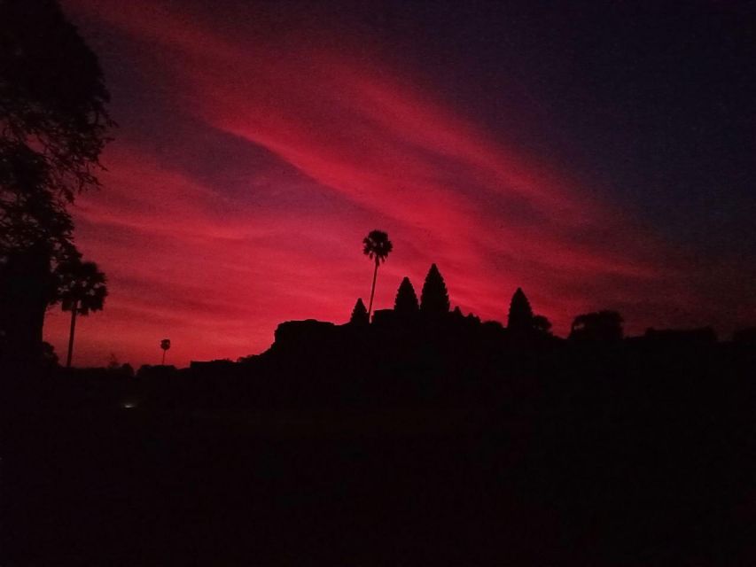 Sunrise Over Angkor Wat Private One Day Trip - Full Itinerary