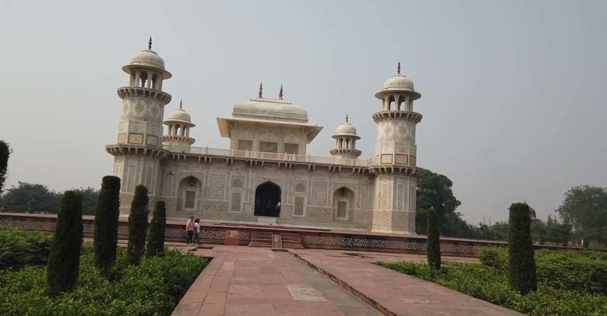 Taj Mahal Agra Tour From Goa - Inclusions