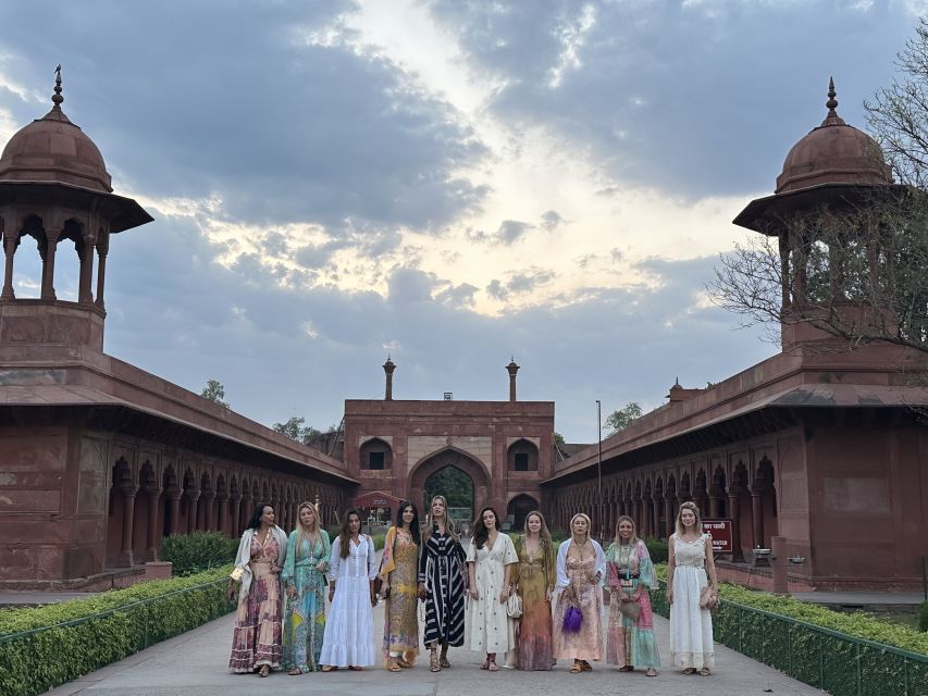 Taj Mahal Trip From New Delhi Best Pic Tour - Activity Highlights