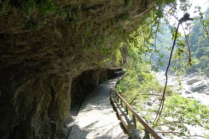 Taroko Gorge Day Tour From Taipei by Train - Customer Feedback and Testimonials