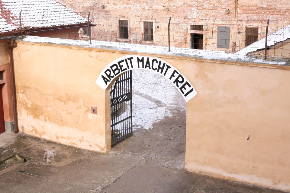Terezin Memorial: Entry Ticket Combo W. Guided Walking Tour - Participant Information