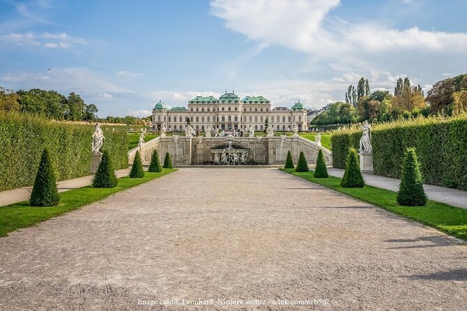 The Belvedere Palace & Gardens: Private 2.5-hour Guided Tour - Cancellation Policy