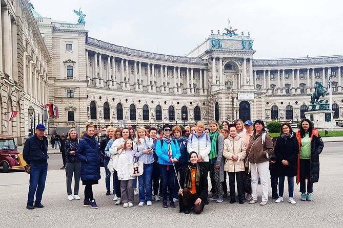 The Best of Vienna - 1,5 H Walking Tour in ENGLISH or SPANISH - Meeting and Pickup Information