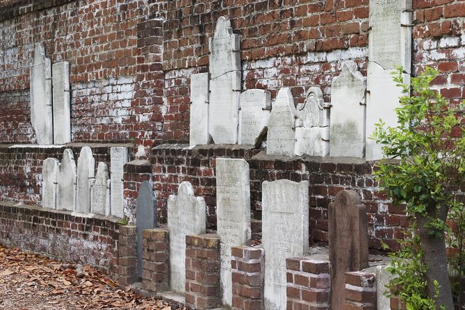The Grave Tales Ghost Tour in Savannah - Traveler Information