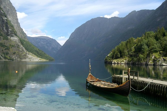 The Scenic Roadtrip, Oslo to Bergen via Flam & the Fjords - Flam to Bergen: Coastal Beauty