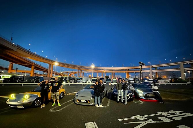 TOKYO & DAIKOKU PA (Car Enthusiasts Meeting Place) GT-R Tour. - Review Insights