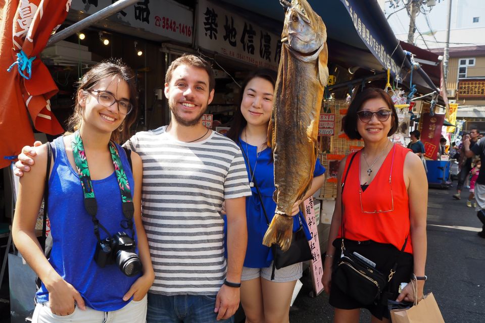 Tokyo: Tsukiji Market Walking Tour & Rolled Sushi Class - Booking and Payment Options