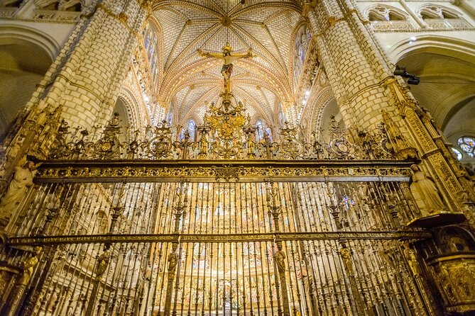 Toledo Tour: Cathedral & 8 Monuments With Pick-Up From Madrid - Meeting and Pickup Details