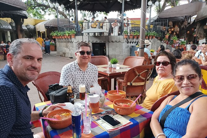 Tonalá & Tlaquepaque Tour: Arts Towns With a Local Expert - Expert Local Guide