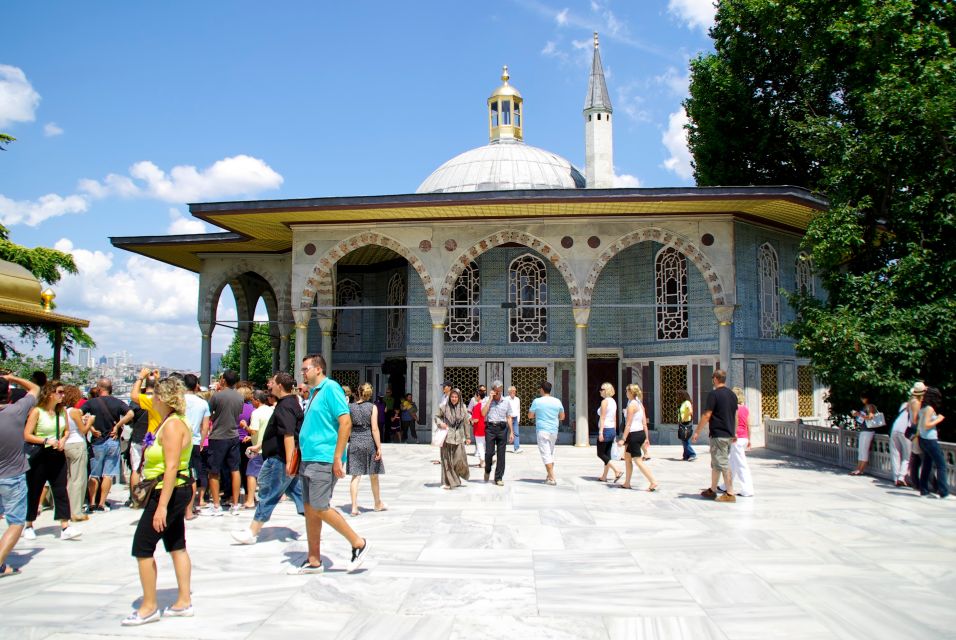 Topkapi Palace, Hagia Sophia, Hippodrome & Blue Mosque Tour - Tour Highlights