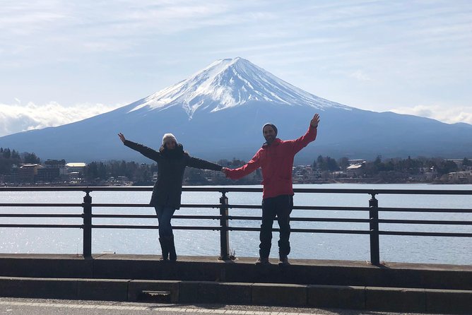 Tour Around Mount Fuji Group From 2 People 32,000 - Booking Information