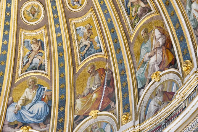 Tour of St Peters Basilica With Dome Climb and Grottoes in a Small Group - Positive Feedback on Guides