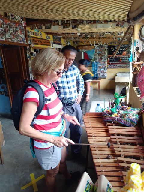 Towns of La Antigua: Local Culture, Chocolate, Jade and More - San Pedro Las Huertas: Jade Workshop Visit