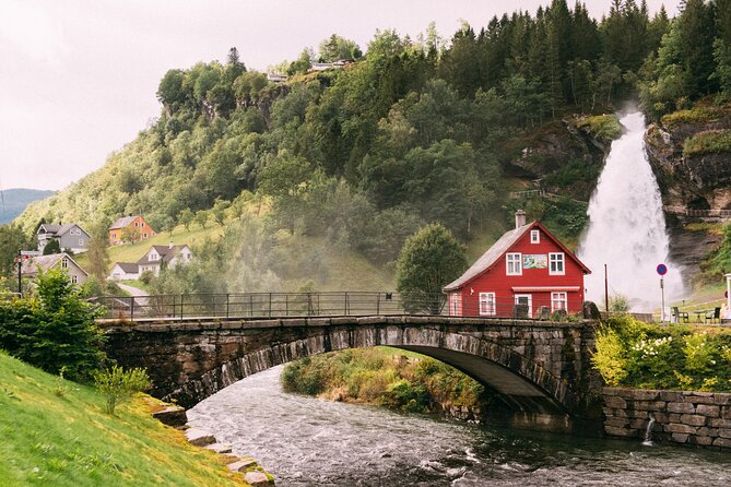 Train and Bus Tour From Oslo to Bergen via Hardangervidda/Fjord - Booking Information