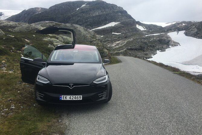 TRANSFER, LUXURY CAR 1-3 PAX: Bergen – Geiranger - Contact and Support
