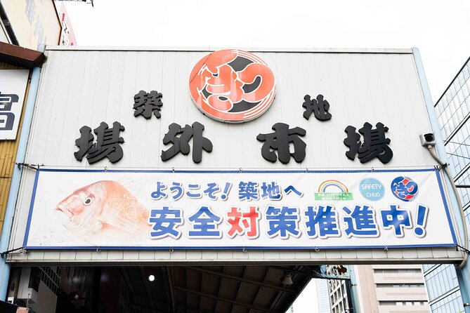 Tsukiji Best Walking Food Tour - Local Tastes and Flavors