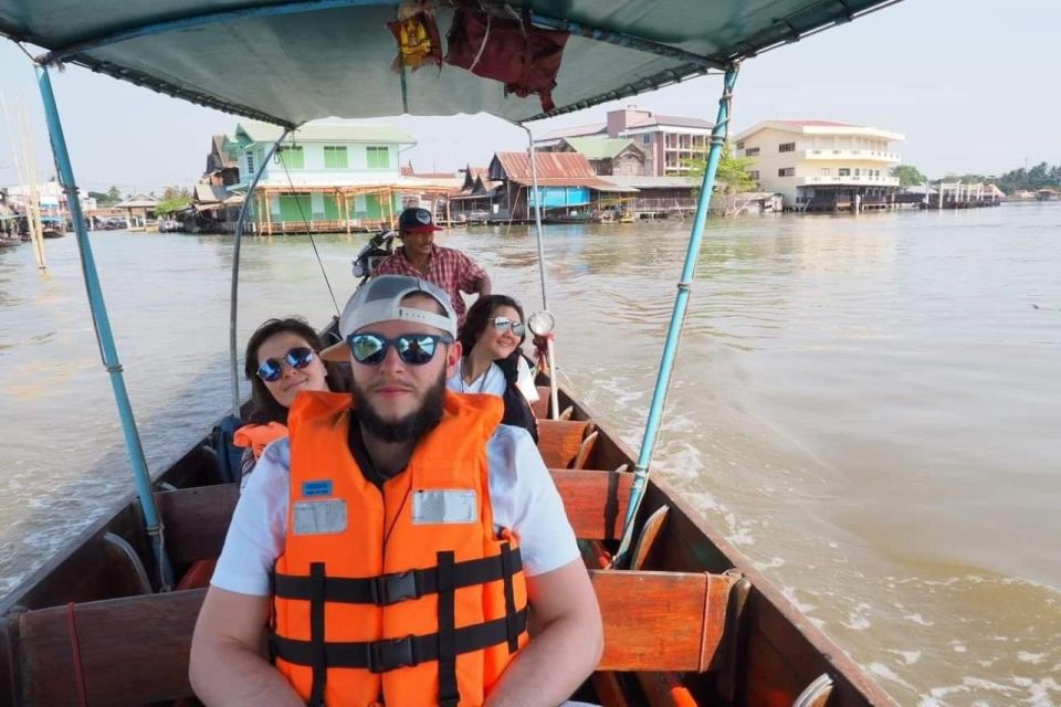 UNESCO : Amphawa Floating Market & Train Market Private Tour - Language Options and Guides