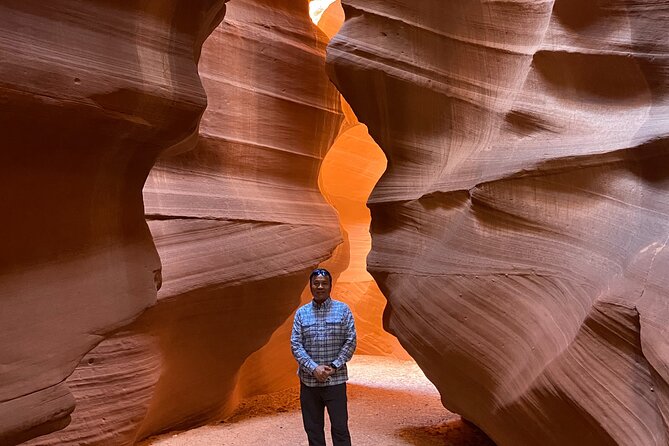 Upper Antelope Canyon Admission Ticket (Tse Bighanilini) - Guided Tour Experience Details