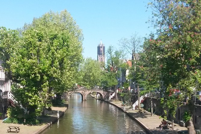 Utrecht Guided Kayak Tour - Public Transportation Proximity