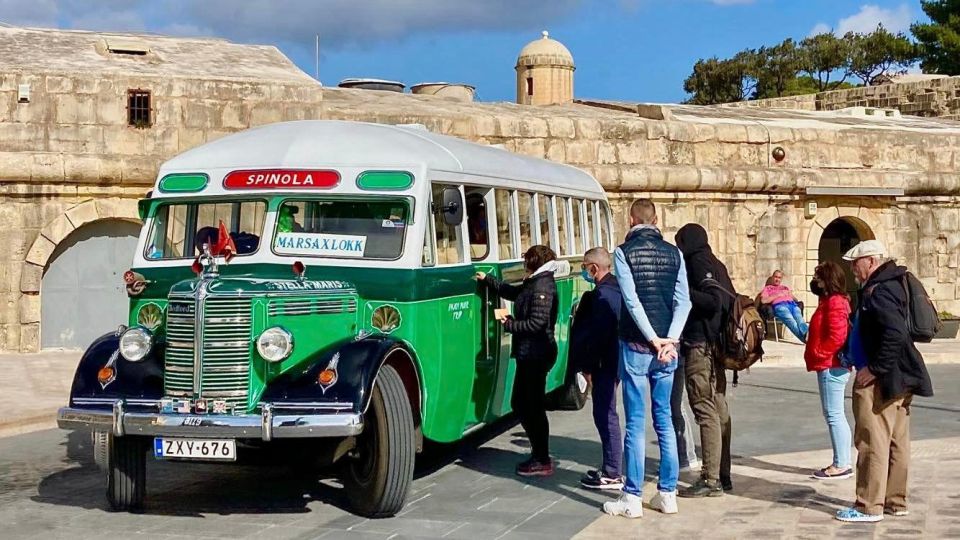 Valletta: Sunday Vintage Bus to Marsaxlokk - Flexibility and Reservations