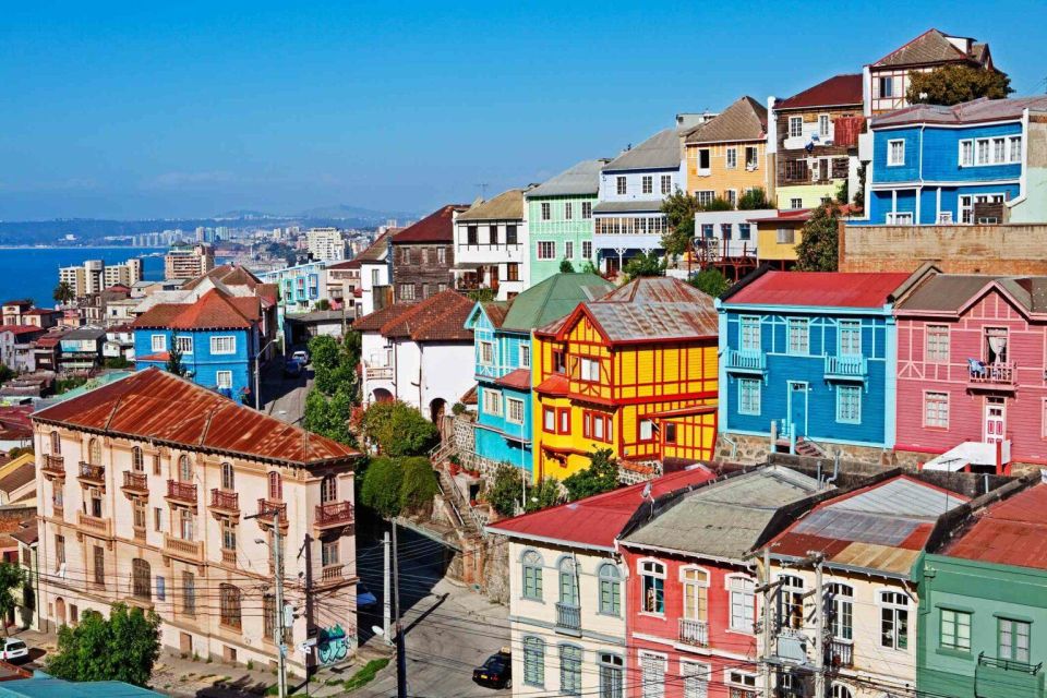 Valparaiso: Guided Walking Tour With Ascensor Rides - Tour Description