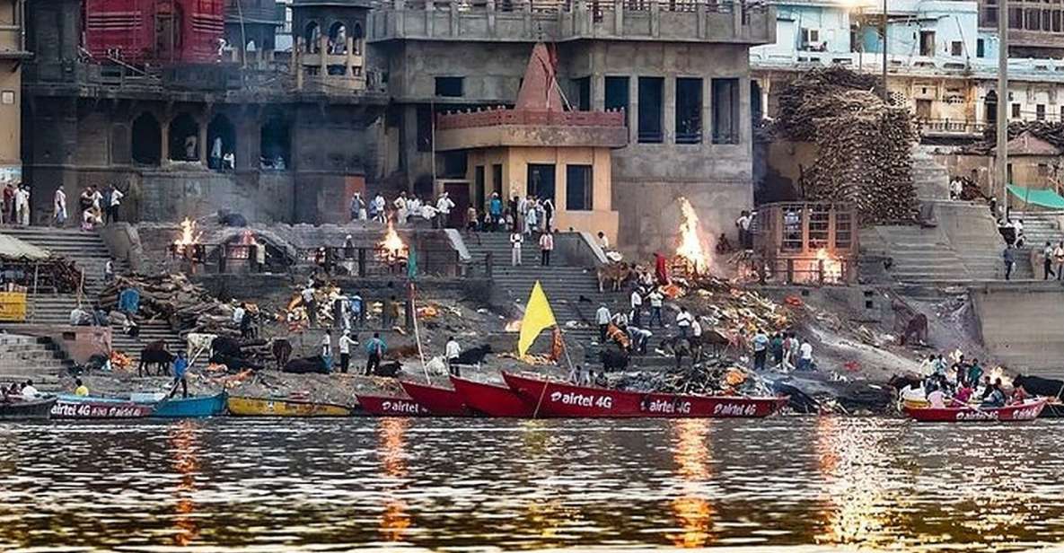 Varanasi: Evening Boat Ride and Ganga Aarti Experience - Customer Review