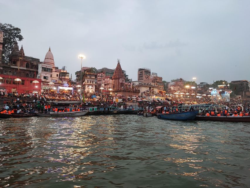 Varanasi: Varanasi Ghat & Temple Walking Tour - Traveler Experience