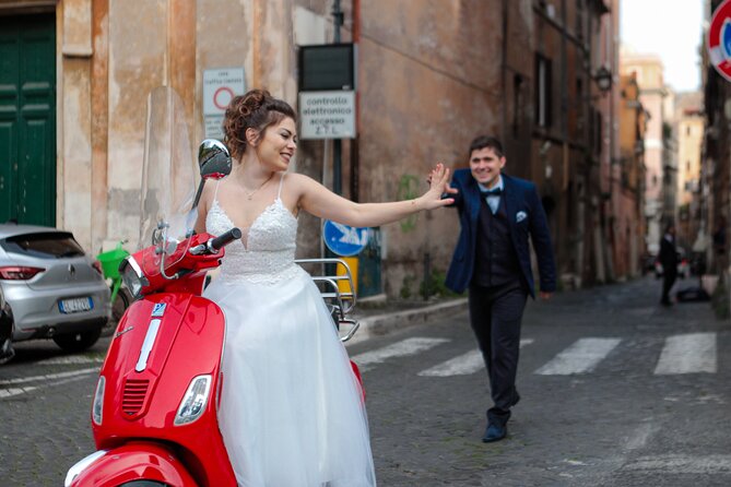Vespa Scooter Tour in Rome With Professional Photographer - Weather Considerations