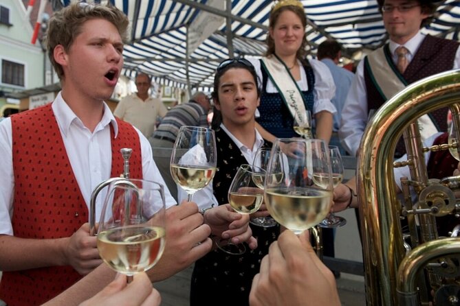 Viennas Wine Culture: Wine Tasting From Grapes to Your Glass - Expert-Guided Wine Tasting Session