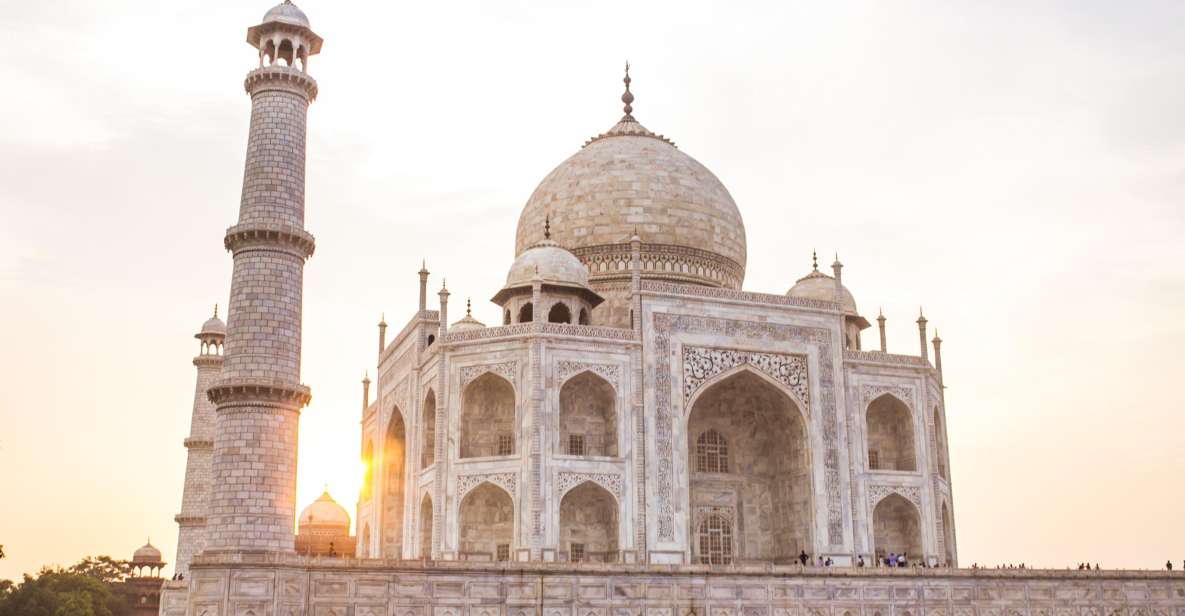 VIP Sunrise Tour of Taj Mahal, Agra, and Fatehpur Sikri - Tour Description