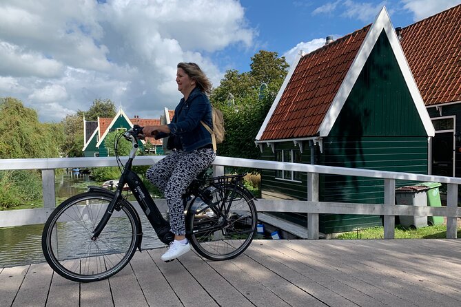 Visit Amsterdam Countryside With Windmills by Bike - Top Routes for Cycling Adventures