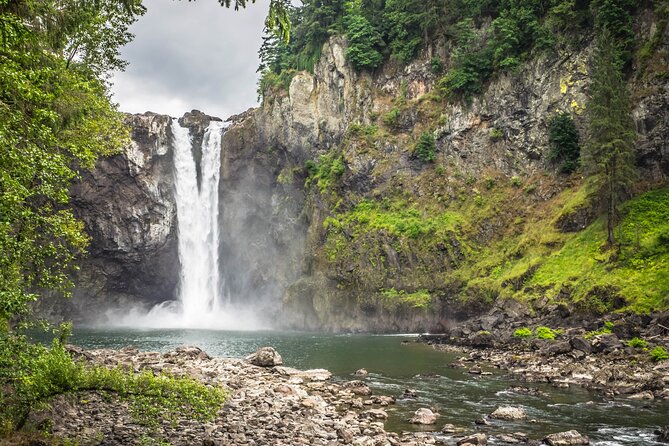 Visit Snoqualmie Falls and Hike to Twin Falls - Itinerary