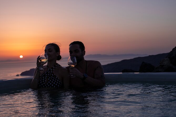 Volcanic Hot-Tub With Caldera View for Ultra-Romantic Couples - Restrictions and Recommendations