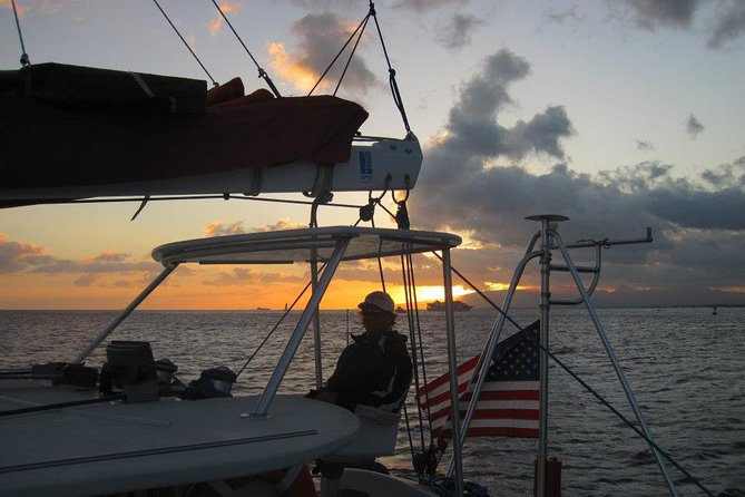 Waikiki Sunset Cocktail Cruise Including Drinks and Appetizers - Experience Highlights