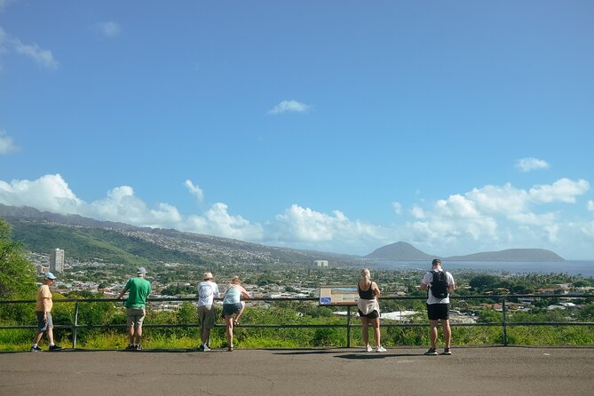 Waikiki Trolley Blue Line Coastline & Local Grindz Hop-on Hop-off - Detailed Tour Description and Route