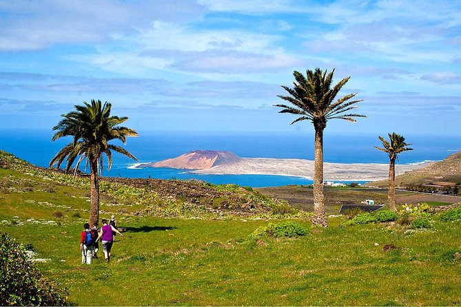 Walking Tour Through La Corona Volcano and Famara Cliff - Itinerary Details