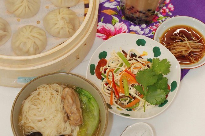 Xiao Long Bao, Chicken Vermicelli With Mushroom and Sesame Oil, Tofu Strips Salad, Bubble Milk Tea - Bubble Milk Tea Preparation