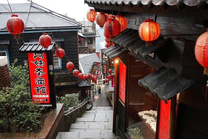 Yehliu, Jiufen & Pingxi Day Tour From Taipei - Cash Recommendations and Cancellation Policy