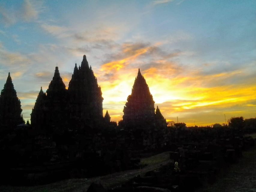 Yogyakarta : Borobudur & Prambanan With Climb Ticket & Guide - Tour Description