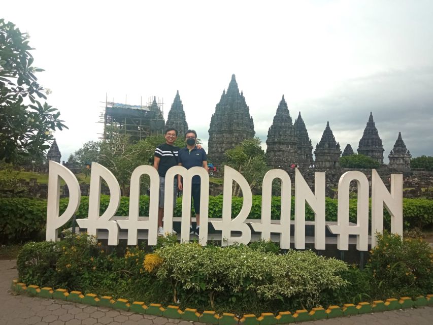Yogyakarta: Private Transport With Tour Pick Up - Guide Experience