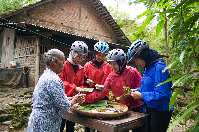 Yogyakarta Small-Group Countryside Cycle Tour With Snacks (Mar ) - Cancellation Policy Details