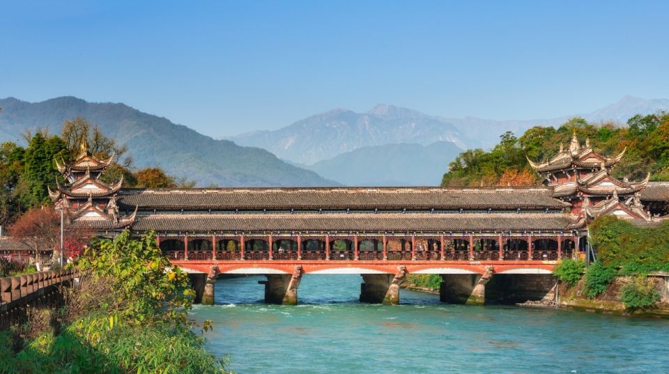 1-day Tour of Dujiangyan and Mount. Qingcheng - Additional Services